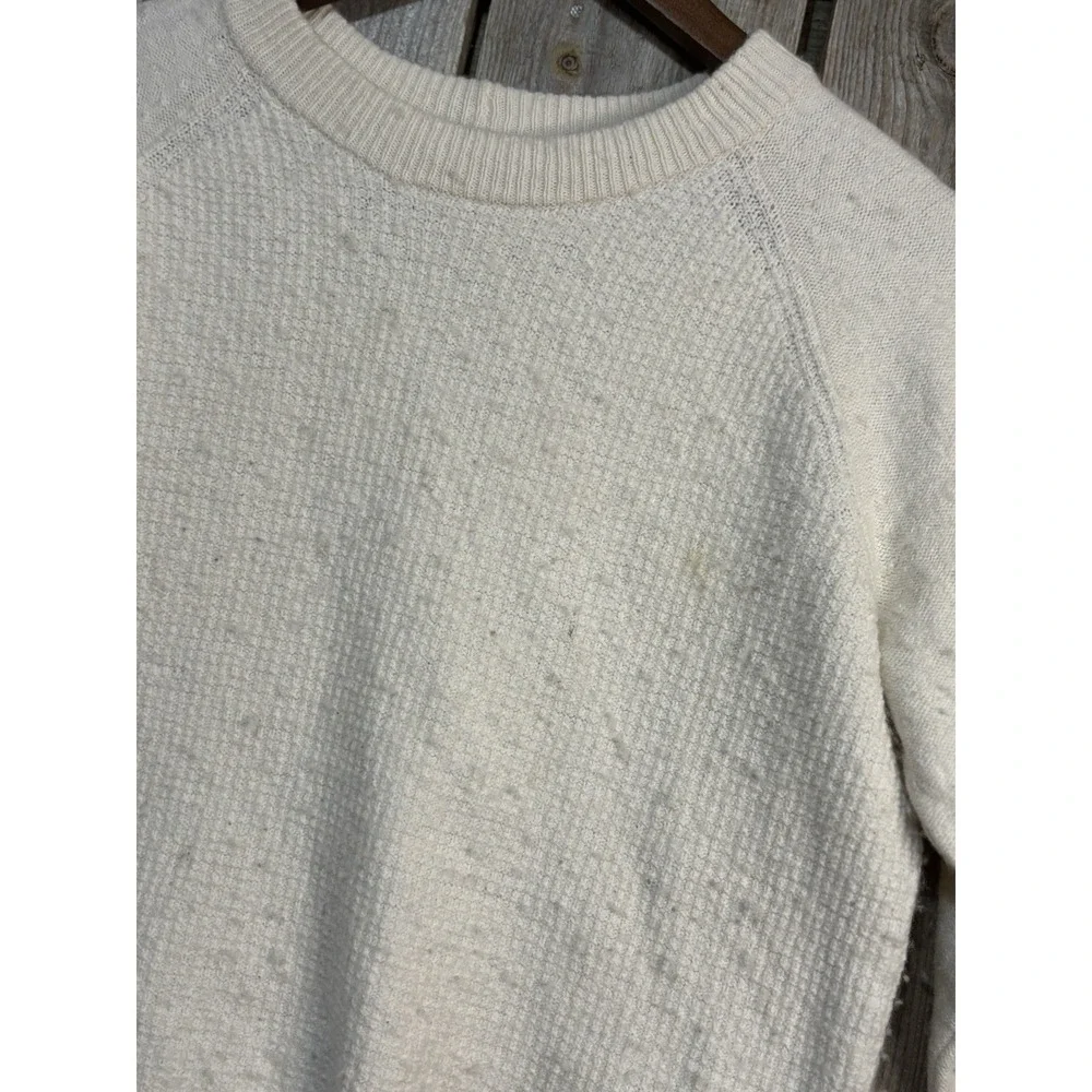 Madewell‎ Oatmeal cropped knit sweater 🤍 cozy minimalist long sleeve - Picture 2 of 9